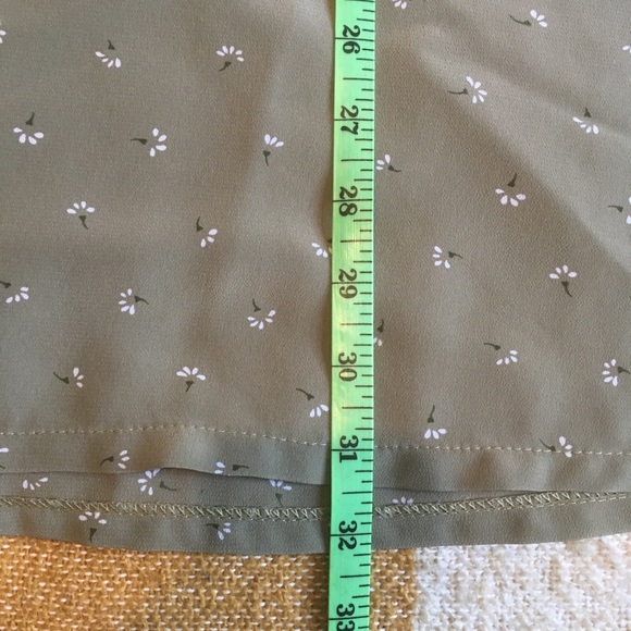 Cute Vintage dress - Picture 9 of 13